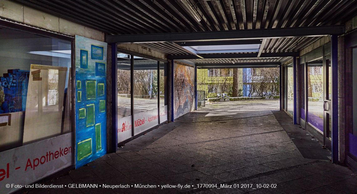 01.03.2017 - die Abrissbaustelle Quiddezentrum in Neuperlach